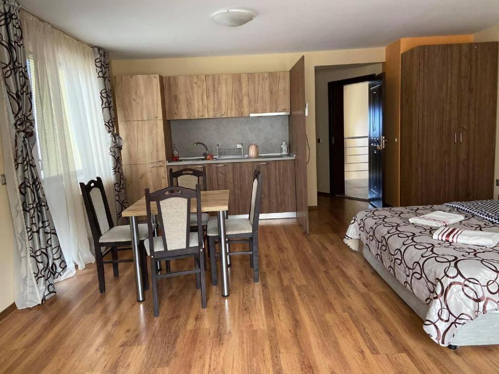 Kot Garden Guest House Sapareva Banya Ngoại thất bức ảnh