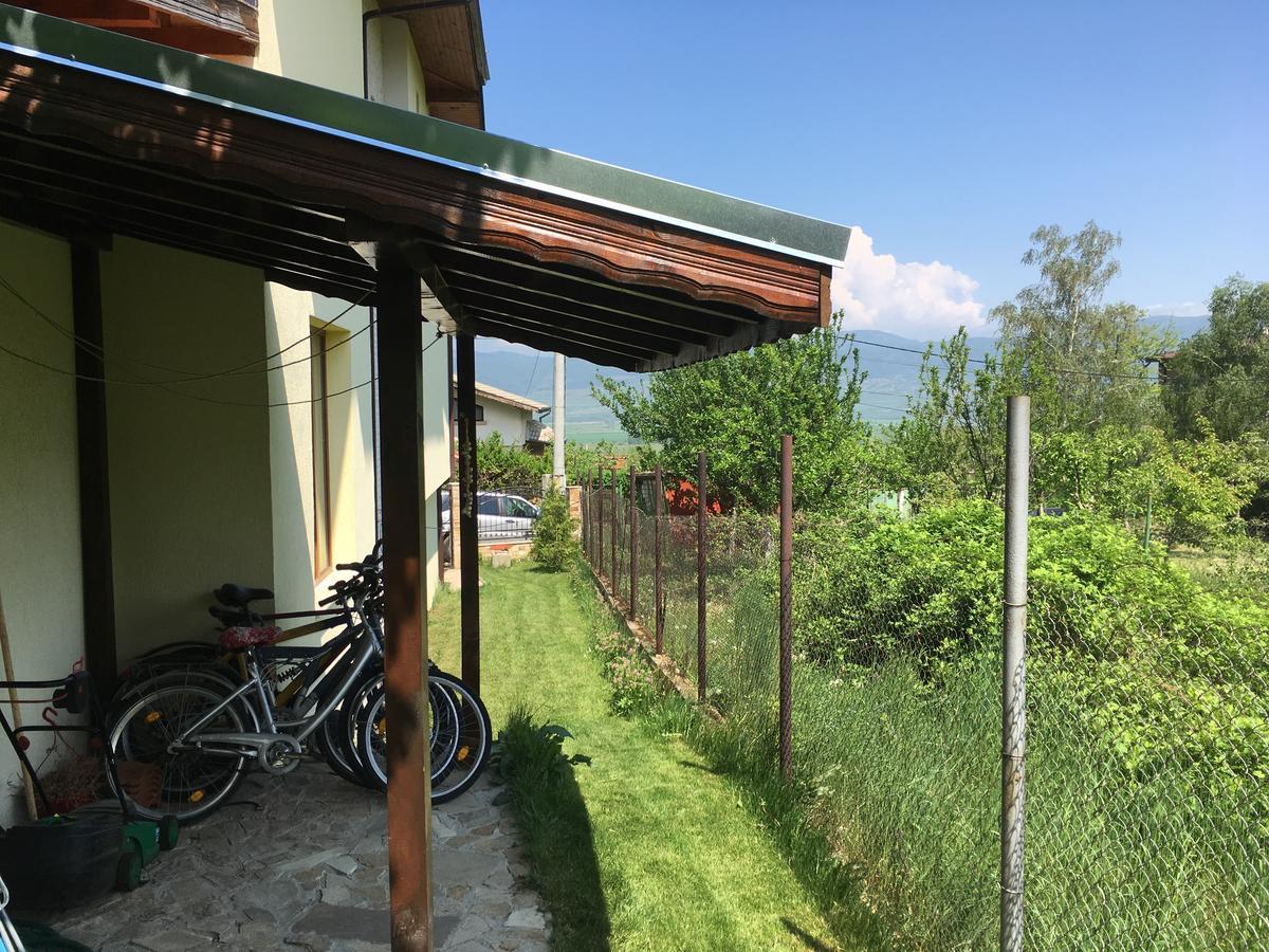Kot Garden Guest House Sapareva Banya Ngoại thất bức ảnh